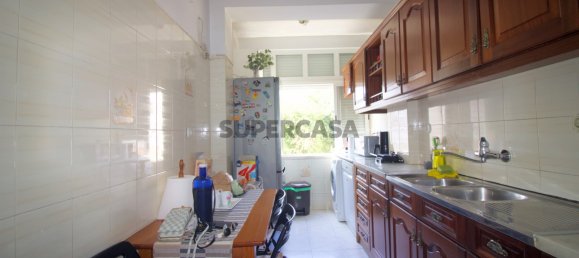 3 bedrooms Apartment in Amadora, Portugal No. 251518 16