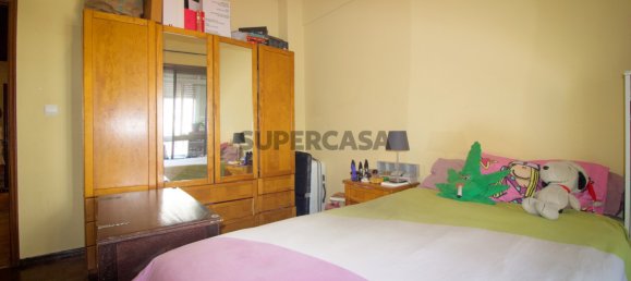 3 bedrooms Apartment in Amadora, Portugal No. 251518 11