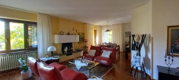 Квартира с 5 комнатами в Кастель Вискардо, Италия № 103635 5