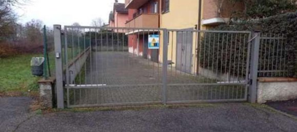 Apartamento de 5 habitaciónes en Landriano, Italy No. 306698 3