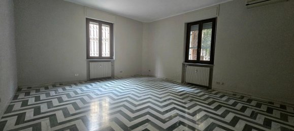 5 rooms Apartment in Asti, Italy No. 266983 21