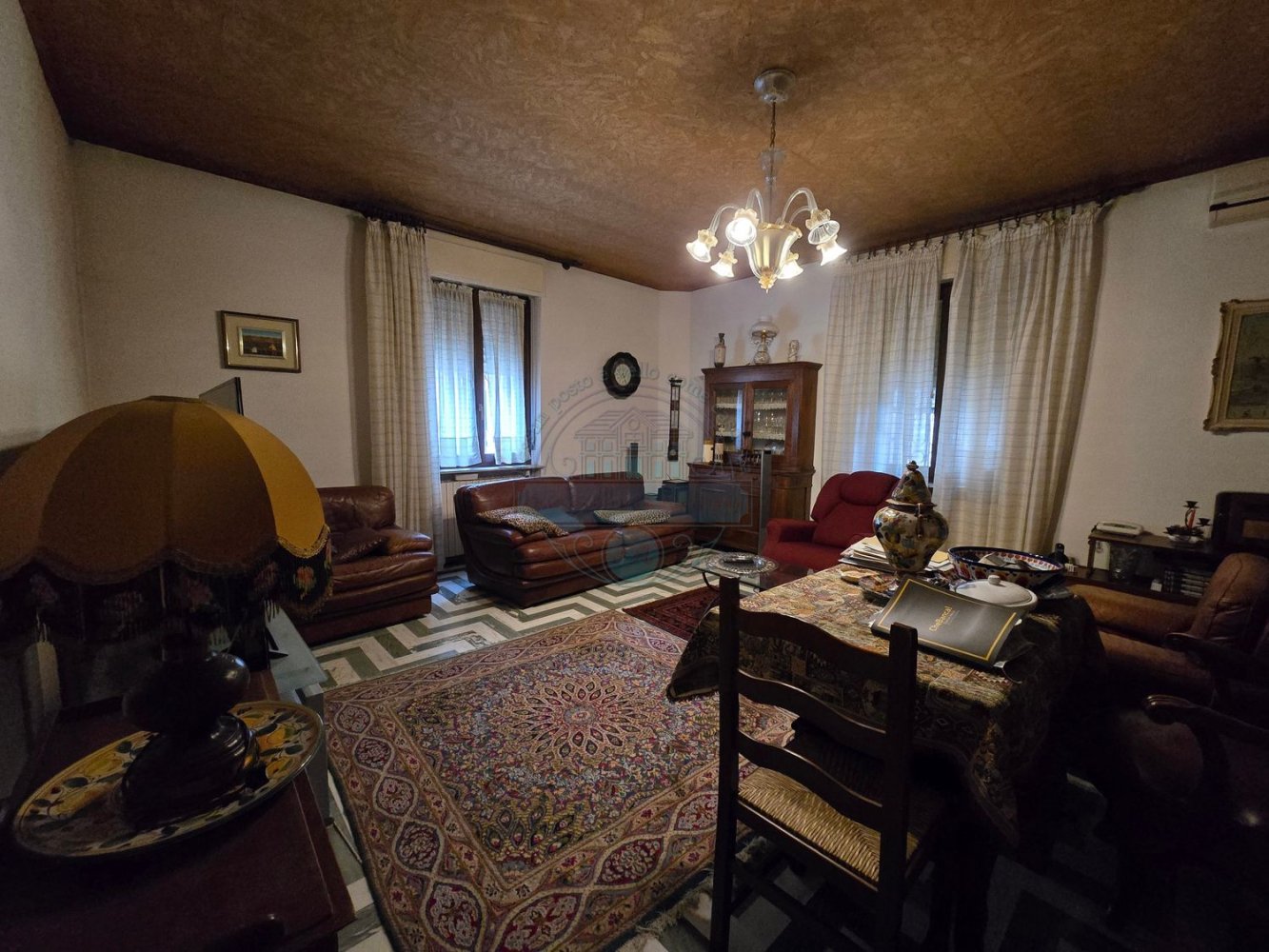 5 rooms Apartment in Asti, Italy No. 266983
