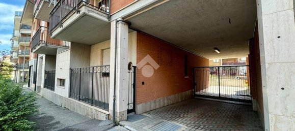  مرآب في Rivoli, Italy 13متر مربع رقم 131140 3