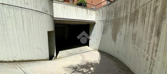  مرآب في Rivoli, Italy 13متر مربع رقم 131140 2