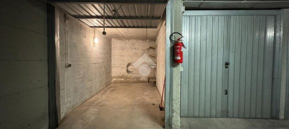  مرآب في Rivoli, Italy 13متر مربع رقم 131140 14