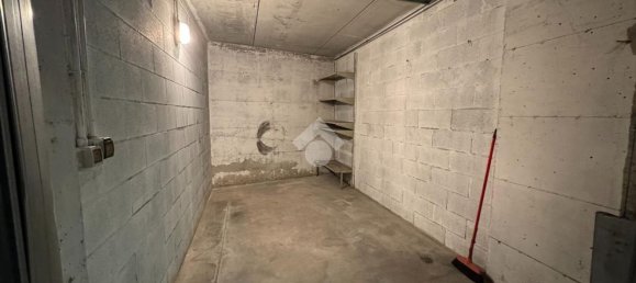  مرآب في Rivoli, Italy 13متر مربع رقم 131140 16