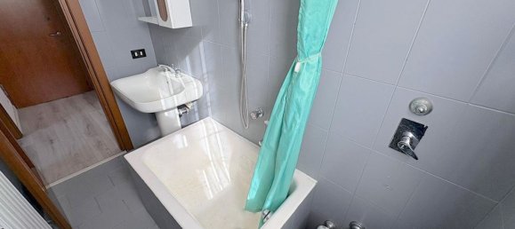 3 غرف نوم منزل ذو طابقين في Villasanta, Italy رقم 362196 13