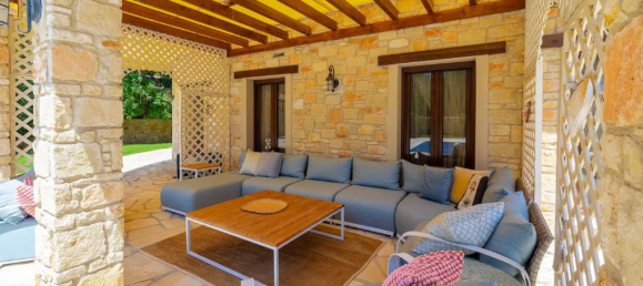 5 bedrooms Villa in Souni–Zanatzia, Cyprus No. 34540 16