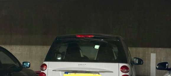 Parking à Munich, Germany No. 218626 3