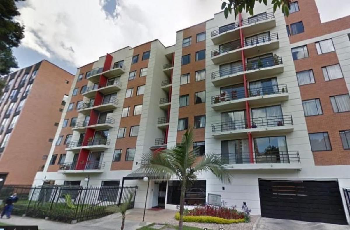 Дом с 3 спальнями в Богота, Колумбия № 9848