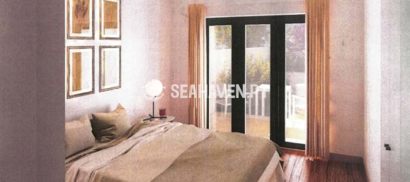  Land in Montenegro, Portugal No. 98943 8