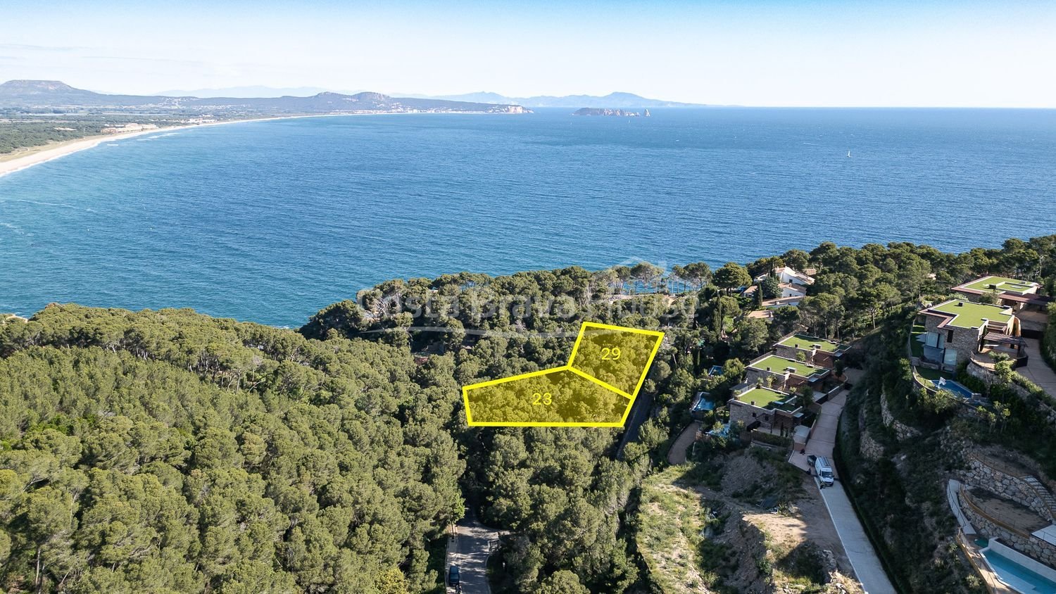 Land in Begur, Spain No. 151326