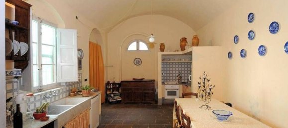 33 rooms Villa in Capannori, Italy No. 181946 12