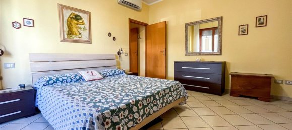 3 rooms Apartment in Rosignano Marittimo, Italy No. 278515 8