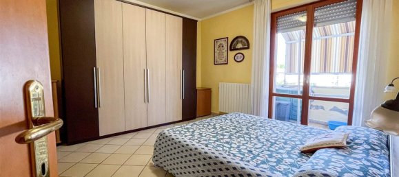 3 rooms Apartment in Rosignano Marittimo, Italy No. 278515 6