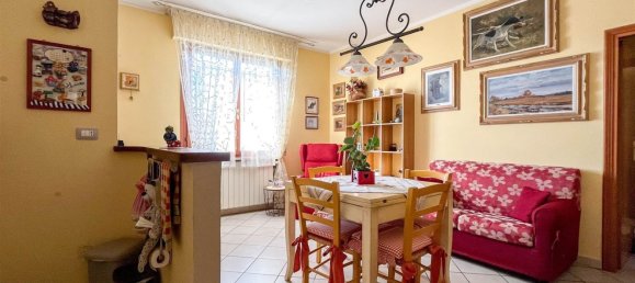3 rooms Apartment in Rosignano Marittimo, Italy No. 278515 5
