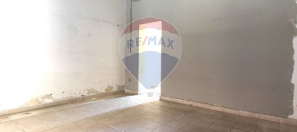 2-salle Propriété commerciale à Catania, Italy No. 295056 4