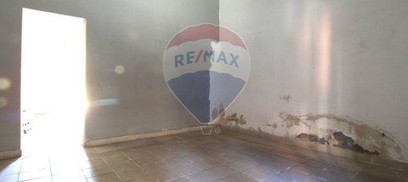 2-salle Propriété commerciale à Catania, Italy No. 295056 3