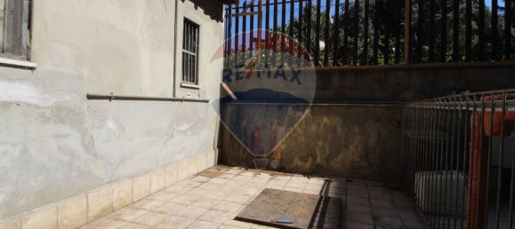 2-salle Propriété commerciale à Catania, Italy No. 295056 2