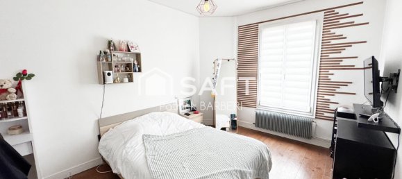 2 bedrooms House in Le Plessis-Bouchard, France No. 291514 11