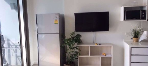 1 bedroom Condo in Sathon, Thailand No. 9491 2