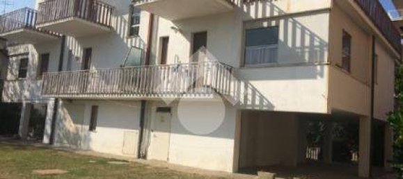 2 bedrooms Apartment in Ravenna, Italy No. 195357 9