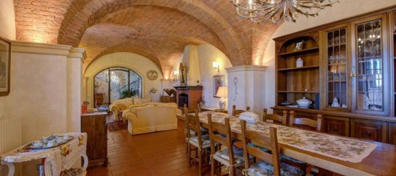 4 bedrooms House in Fauglia, Italy No. 1434 6