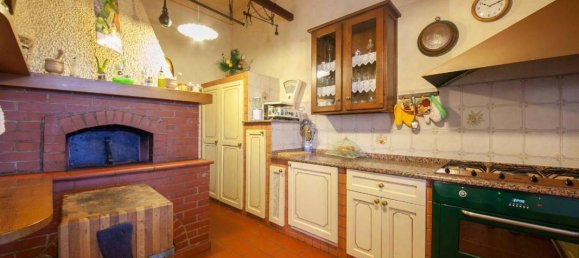 4 bedrooms House in Fauglia, Italy No. 1434 4