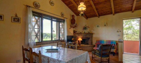 4 bedrooms House in Fauglia, Italy No. 1434 12