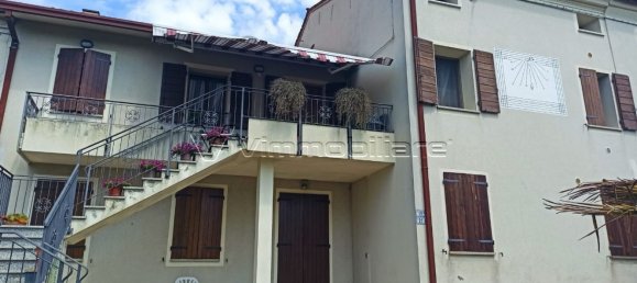7 rooms Apartment in Albettone, Italy No. 265132 4