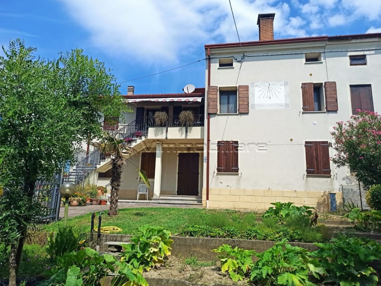 7 rooms Apartment in Albettone, Italy No. 265132