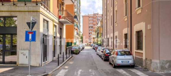 Apartamento T1 em Cinisello Balsamo, Italy N.º 316503 24