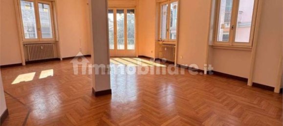 3 chambres Appartement à Varese, Italy No. 332219 7