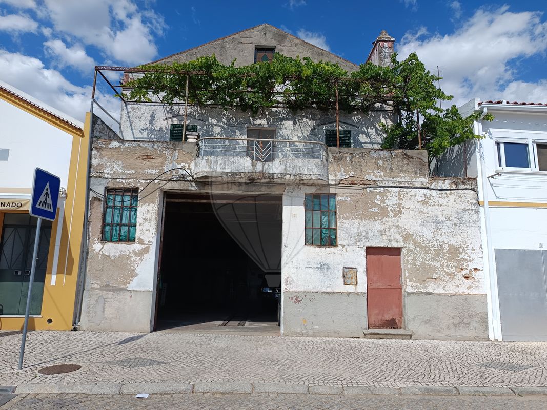 Casa T4 em Fronteira, Portugal N.º 27615