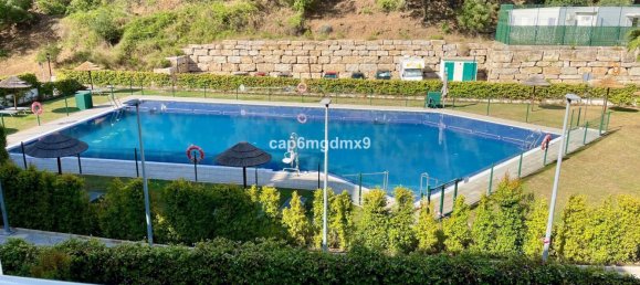 3 bedrooms Apartment in Benahavis, Spain No. 135229 3