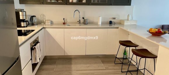 3 bedrooms Apartment in Benahavis, Spain No. 135229 9