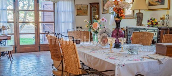 3 Schlafzimmer Haus in Gavorrano, Italy, Nr. 209011 2