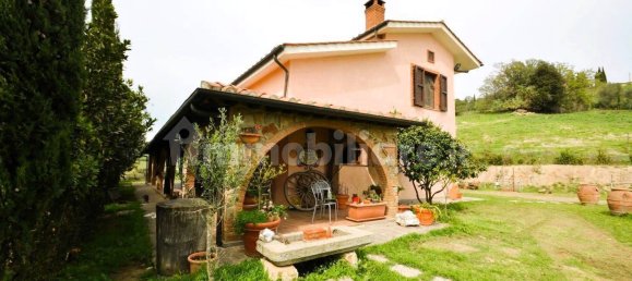 3 Schlafzimmer Haus in Gavorrano, Italy, Nr. 209011 20