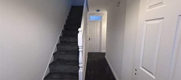 3 bedrooms House in Gillingham, United Kingdom No. 951 9