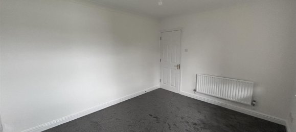 3 bedrooms House in Gillingham, United Kingdom No. 951 54