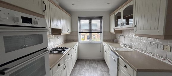 3 bedrooms House in Gillingham, United Kingdom No. 951 82