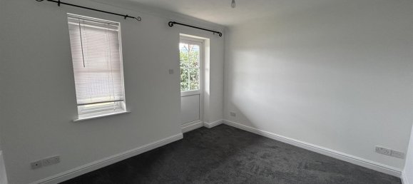 3 bedrooms House in Gillingham, United Kingdom No. 951 27