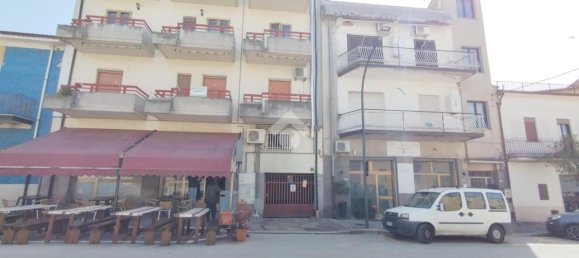 Apartamento de 5 habitaciónes en Cervaro, Italy No. 41018 21