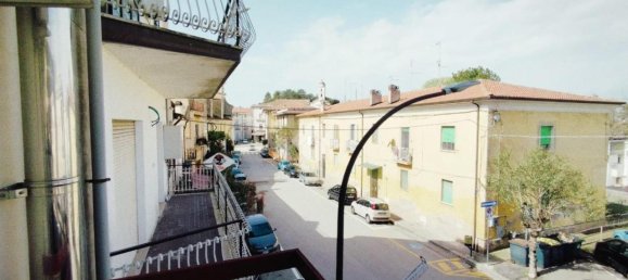 Apartamento de 5 habitaciónes en Cervaro, Italy No. 41018 18