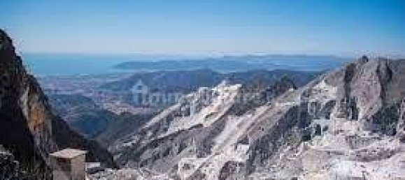 2 bedrooms House in Carrara, Italy No. 202247 19