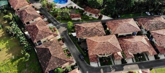 3 bedrooms House in Garabito, Costa Rica No. 1211 2