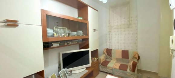 Apartamento de 2 habitaciónes en Bari, Italy No. 127991 13