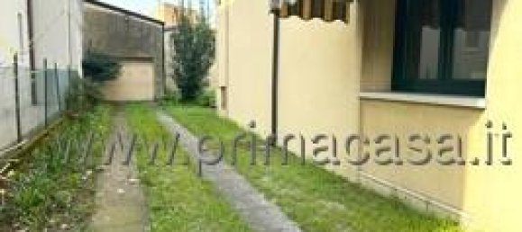 Casa de 4 divisões em San Bonifacio, Italy N.º 163666 5