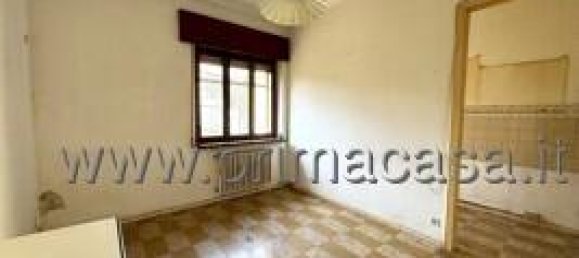 Casa de 4 divisões em San Bonifacio, Italy N.º 163666 13