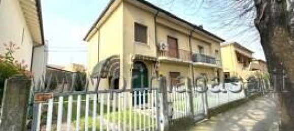 Casa de 4 divisões em San Bonifacio, Italy N.º 163666 15